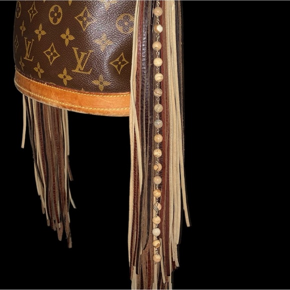 Louis Vuitton Petit Bucket French Tote Vintage Boho Original Authentic & Unique. - Picture 7 of 13